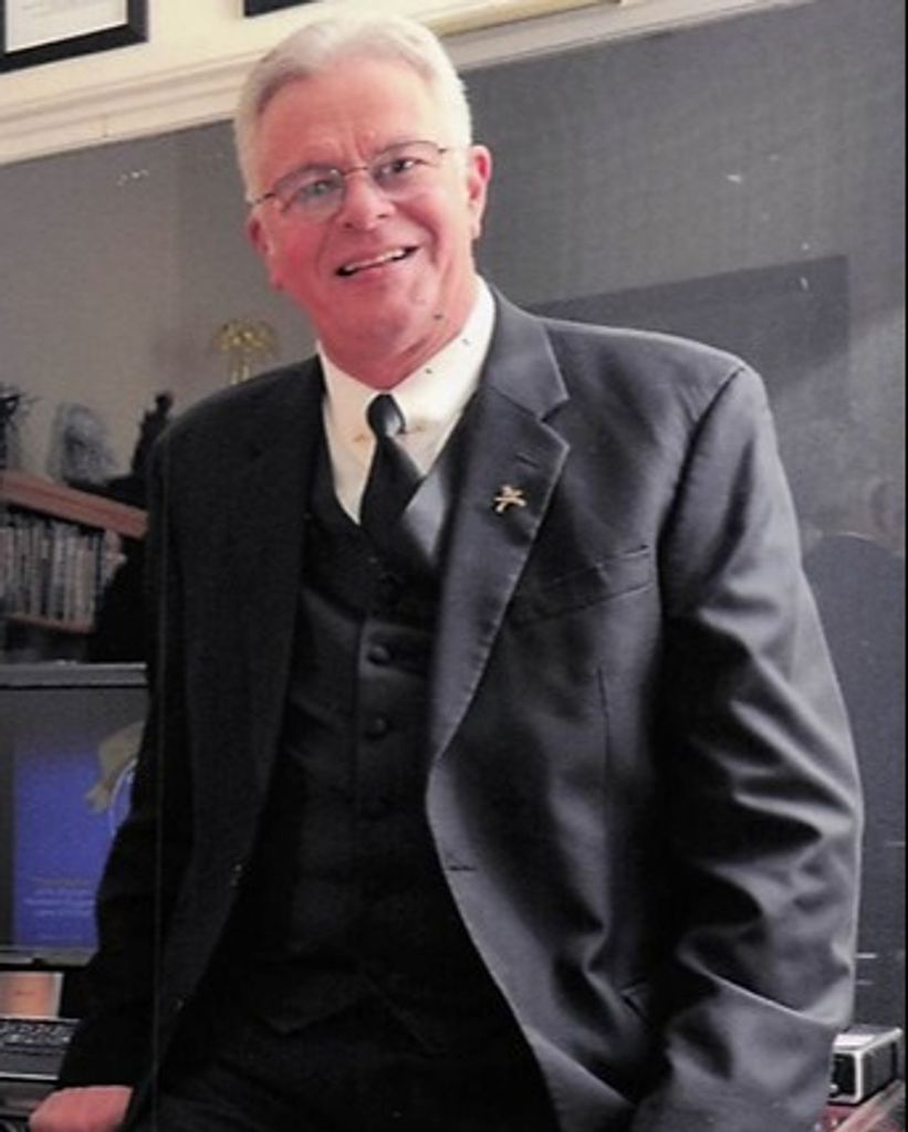 Larry Presley Chilcoat Profile Photo