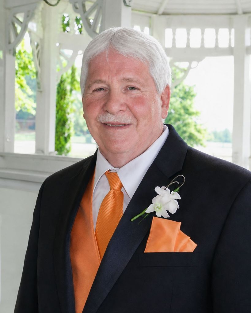 Mark J. Lewandowski Profile Photo