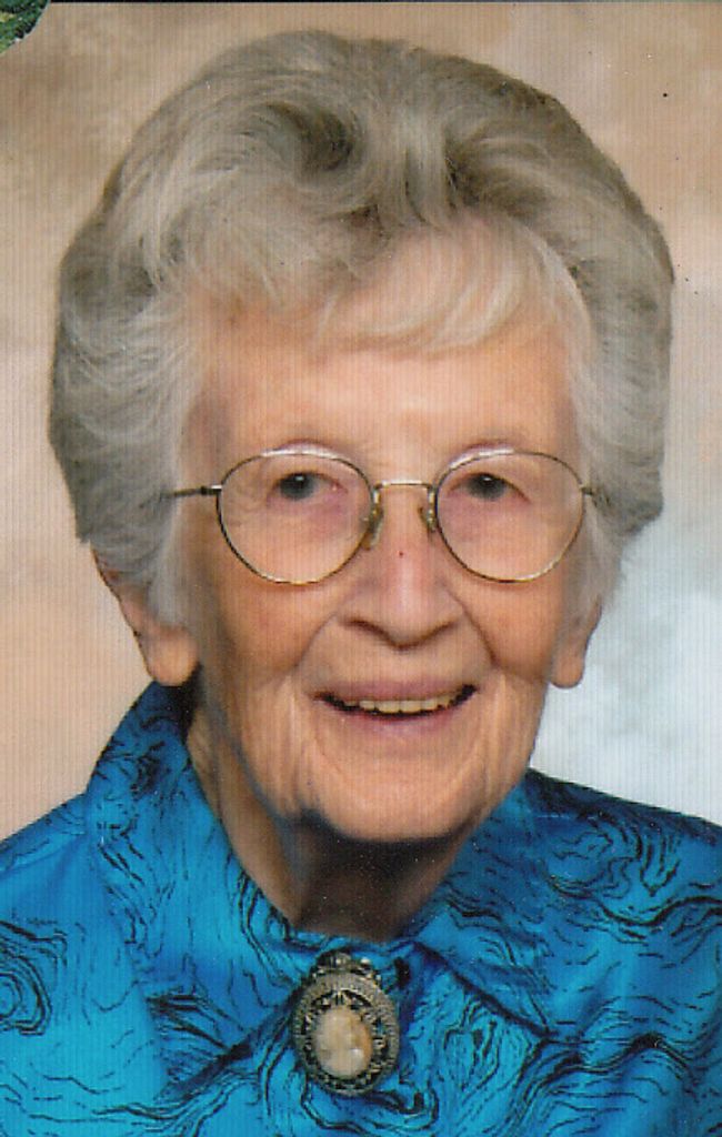 Marianne Straley
