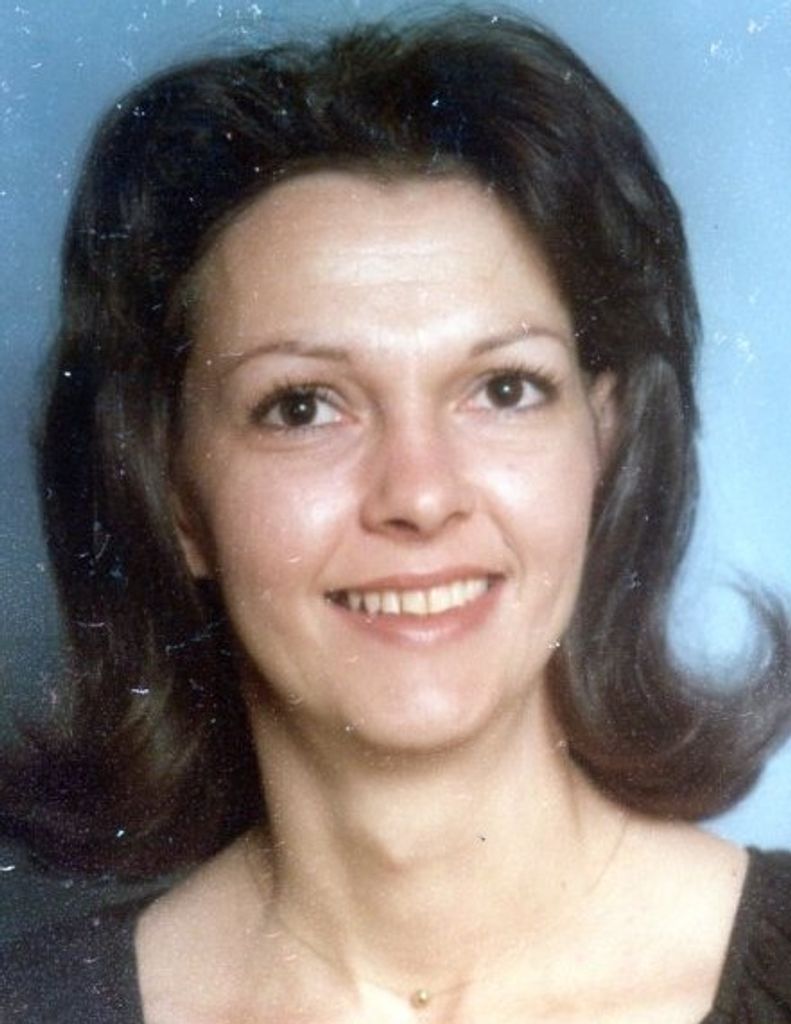 Carolyn Landis Waters Profile Photo