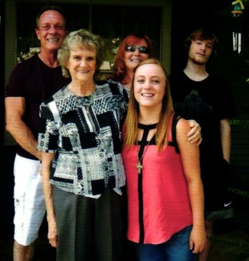 Bettye Jane (Lawless)  Garza photo gallery thumbnail 24 of 112