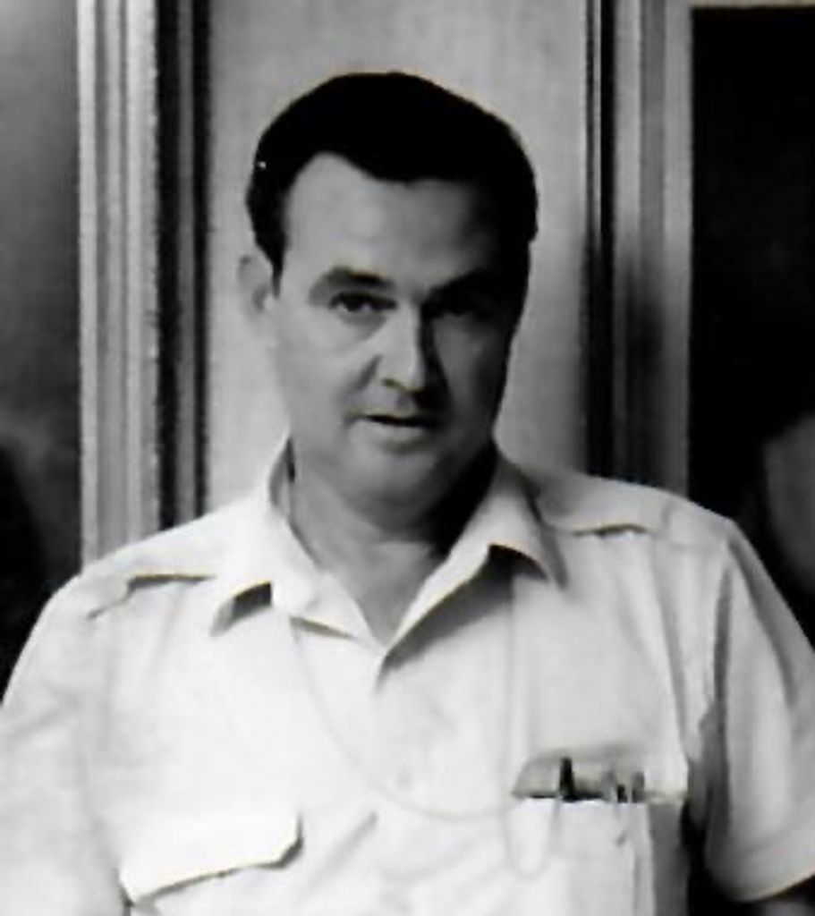 Douglas Tucker
