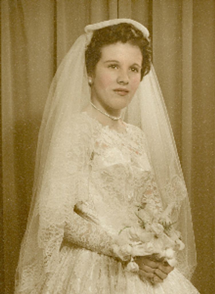Rose Marie Necaster (Hecht)