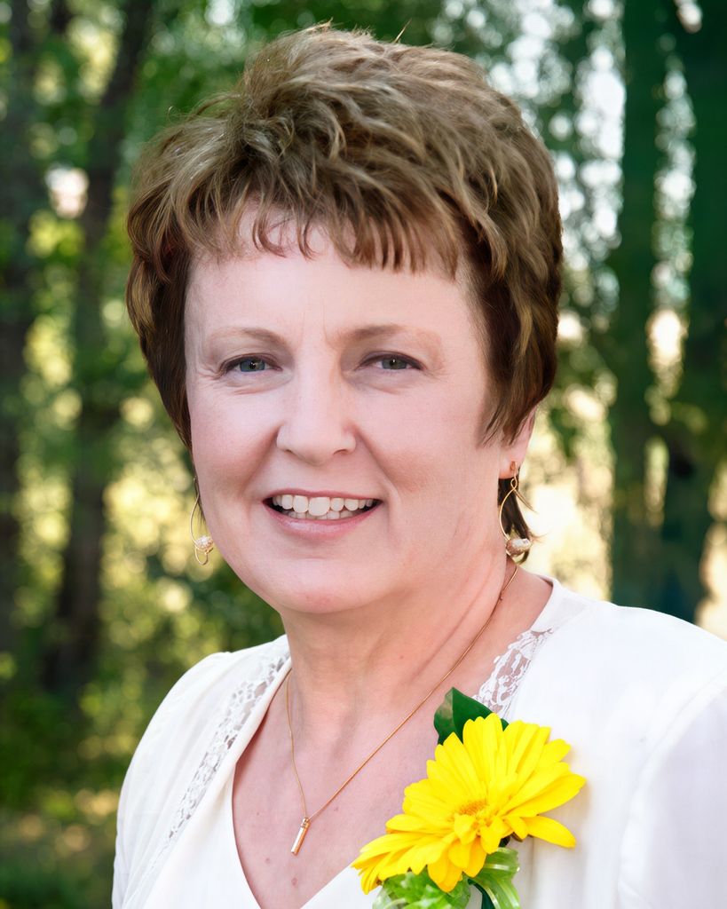 Carolyn Stevens Henrie Profile Photo
