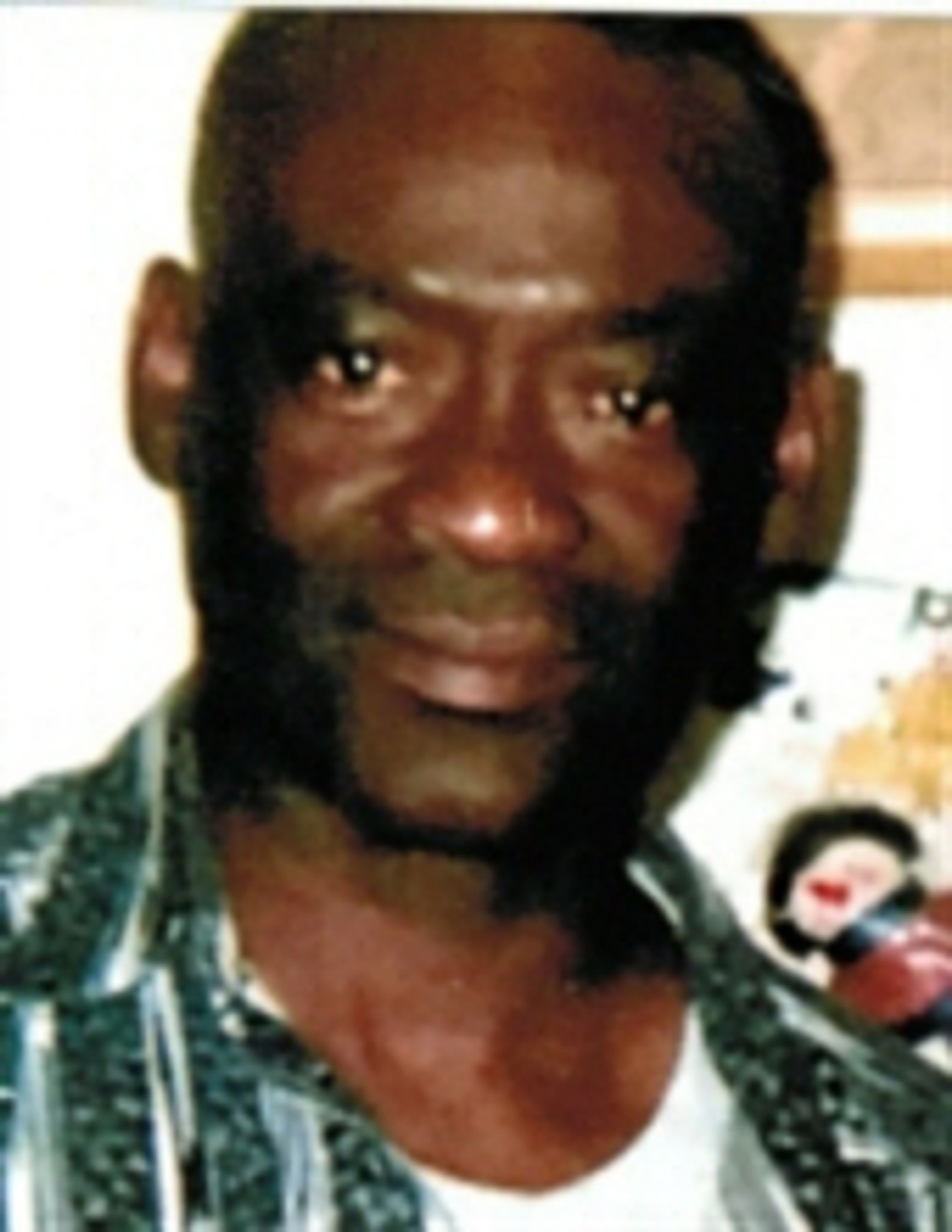 Robert "Tackie" Peterson Jr. photo gallery image 1 of 2