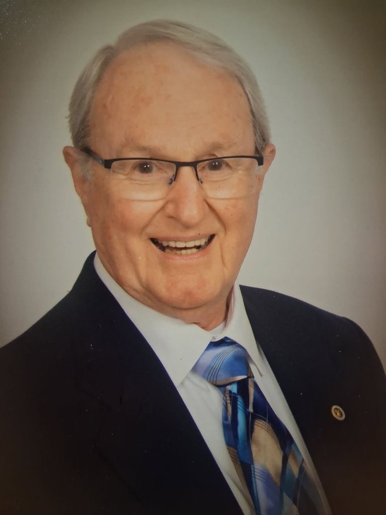 Richard Thomas "Dick" Campbell Profile Photo