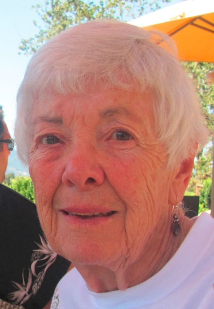 Lois Leighton Irving