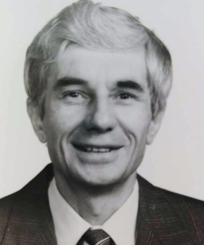 Dmitry   (Дмитро) Ivanovich  (Іванович) Mikhalchuk  (Міхальчук)