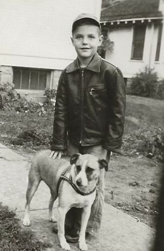 Terry Lee Young photo gallery thumbnail 5 of 104