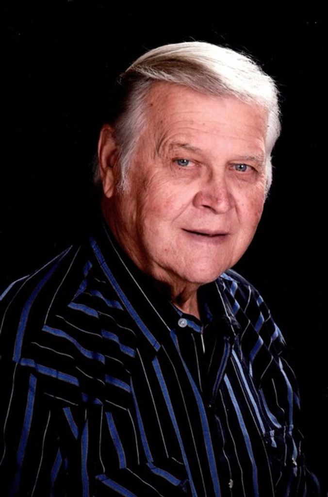 Carl Moore Profile Photo