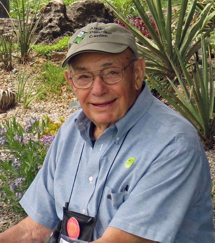 Donald Hollingsworth Profile Photo