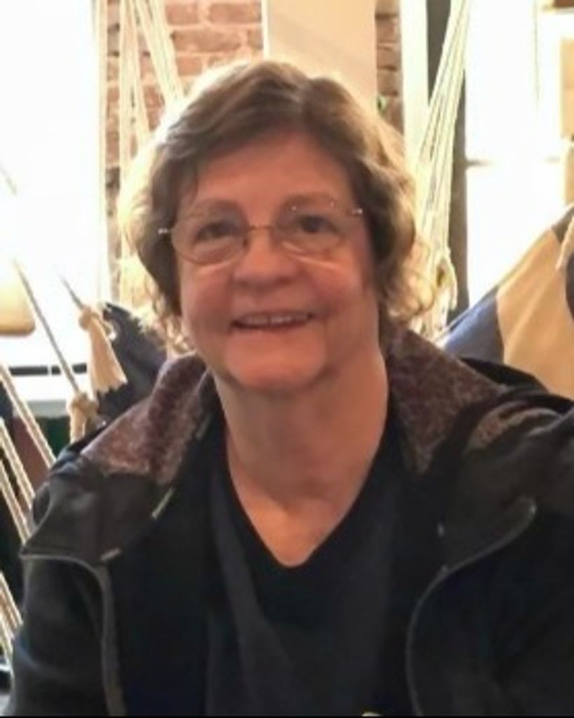 Robin Ann Moore Profile Photo