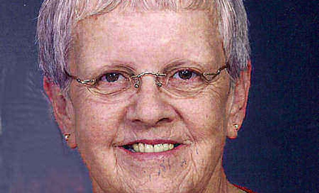 Carol Elizabeth Julian