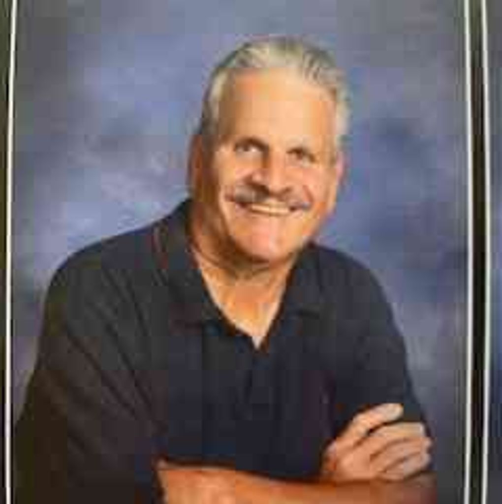 Richard Leigh Mahr Profile Photo