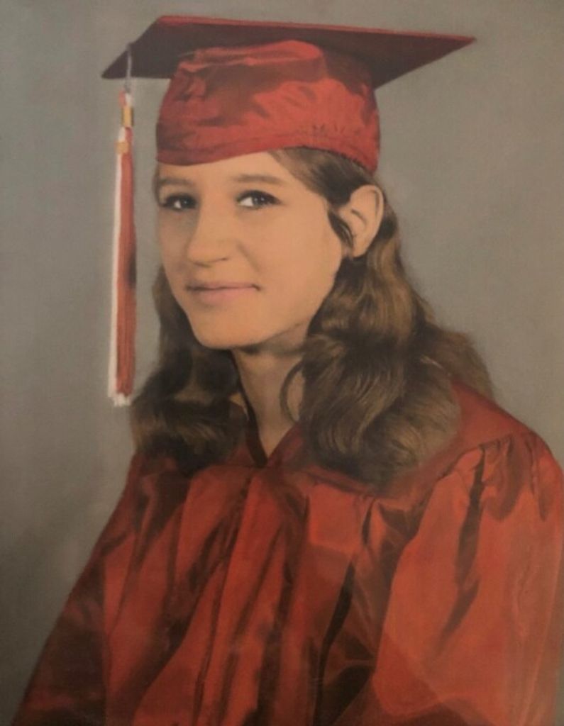 Elaine (Thomas)  Allen