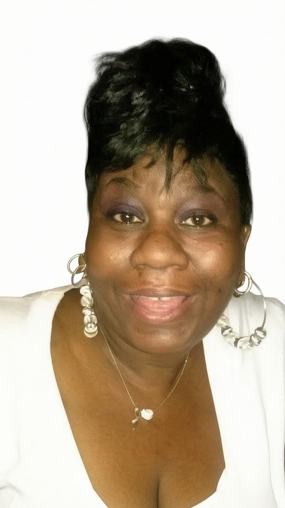 Gretchen Nicole Davis-James Profile Photo