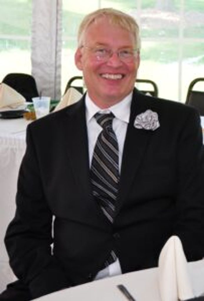 Mark J. Eichaker