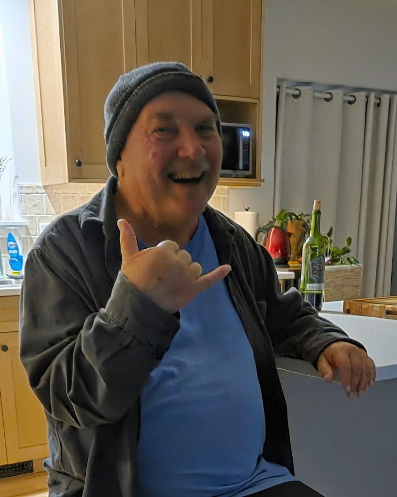 Mark Elliott Johansen Profile Photo