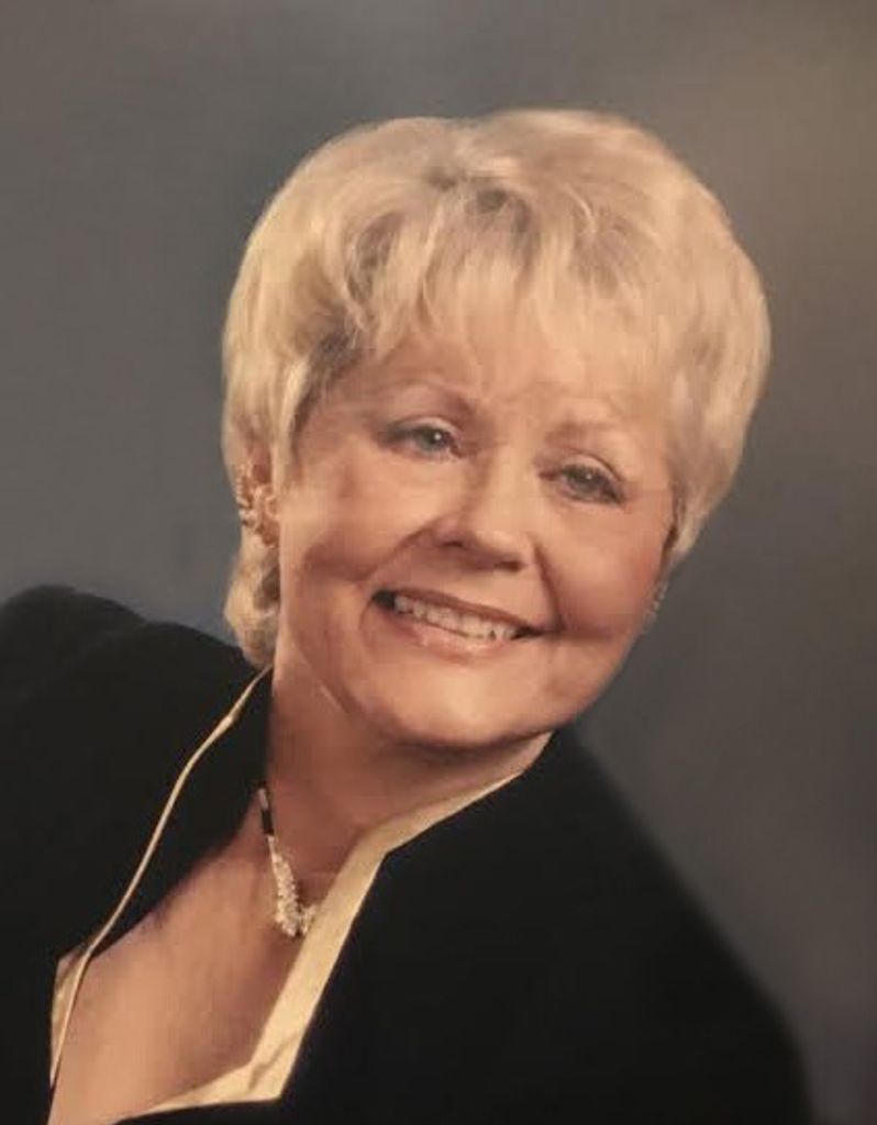Dolores Heller Profile Photo