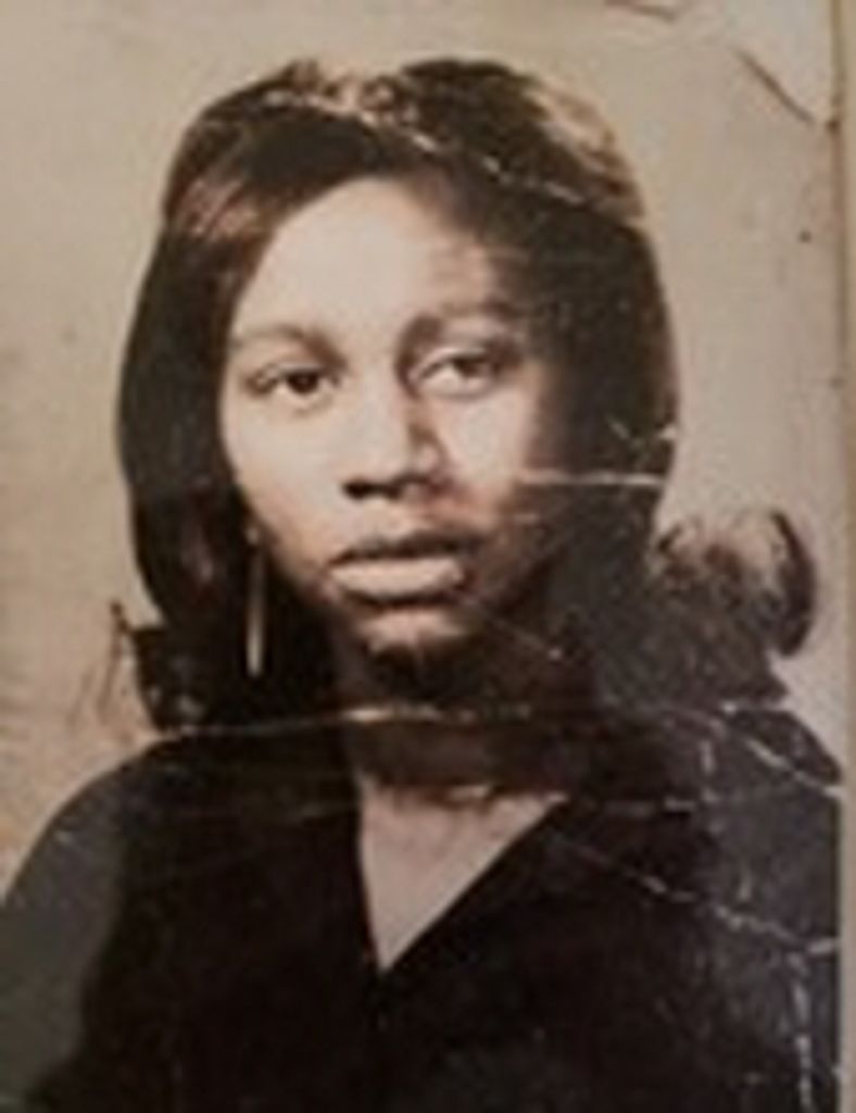 Joselyn  Annetta Firth