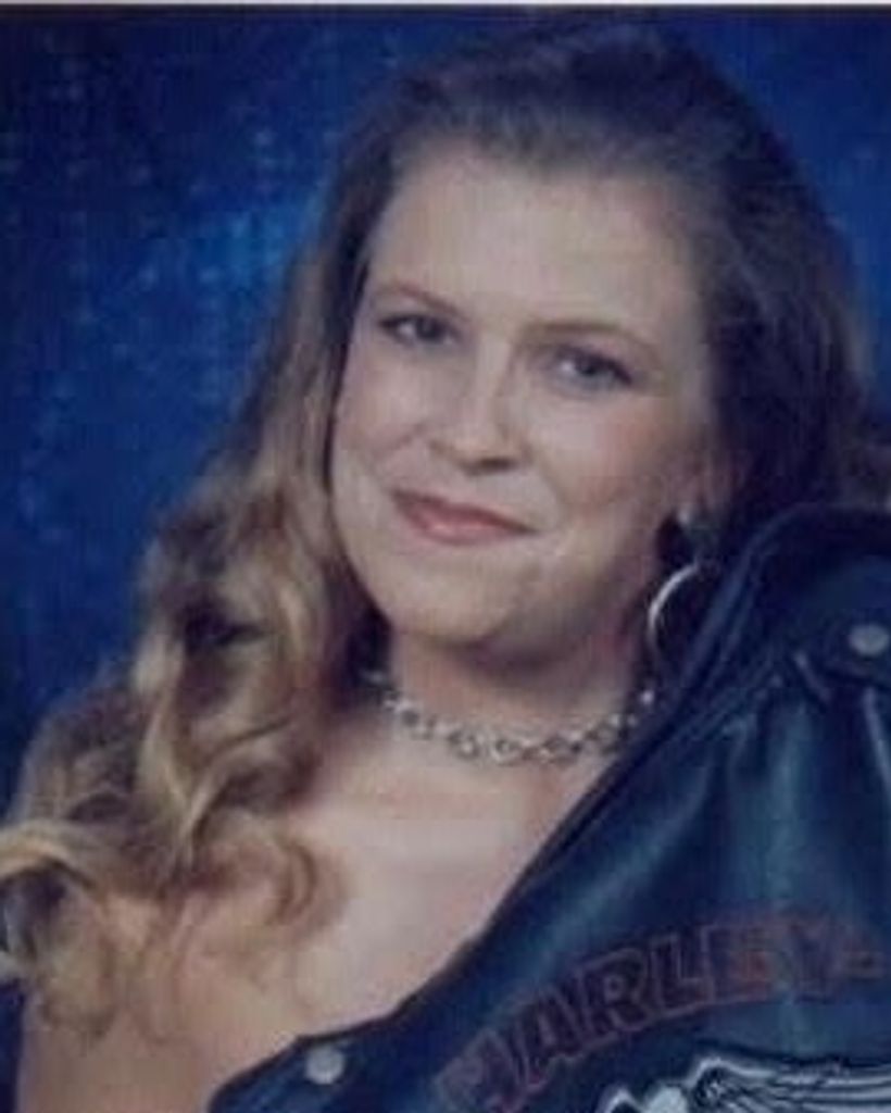Holly J. Hanna Profile Photo