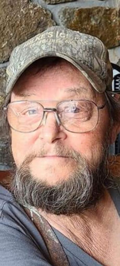 Charles "Charlie" Edward Gipperich Profile Photo