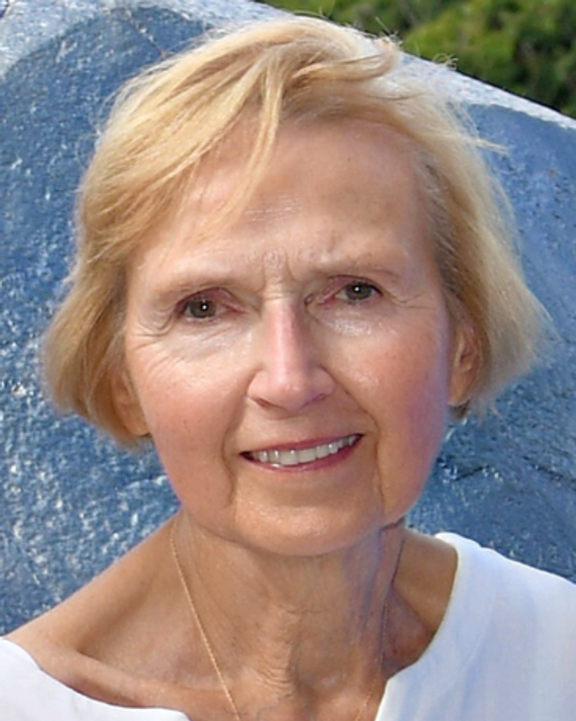 Jeanne Thomay Profile Photo