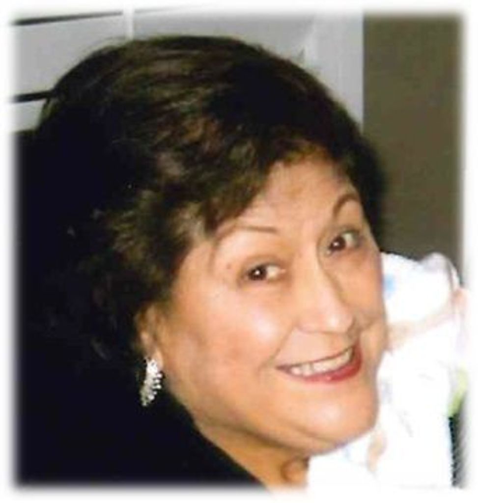 Anita Linares