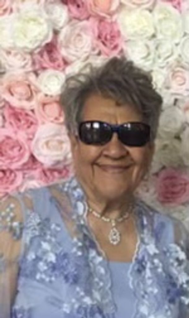 Rosa Elia Leon Profile Photo