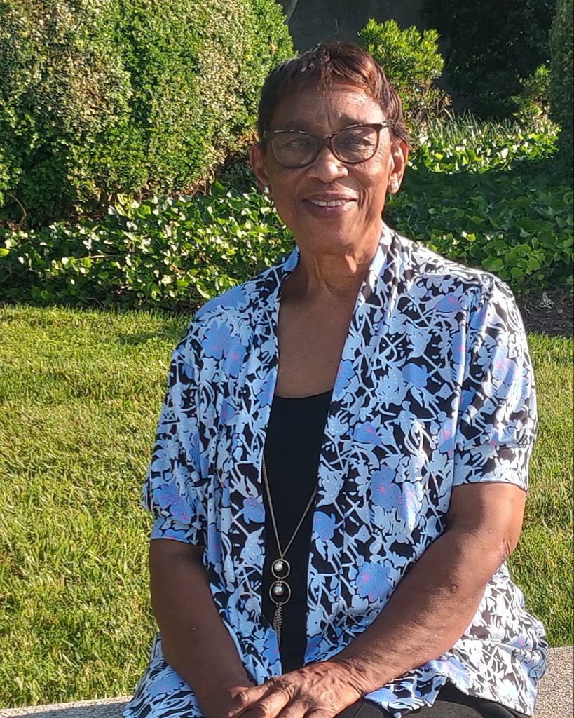 Cynthia Yvonne Davis Nealy
