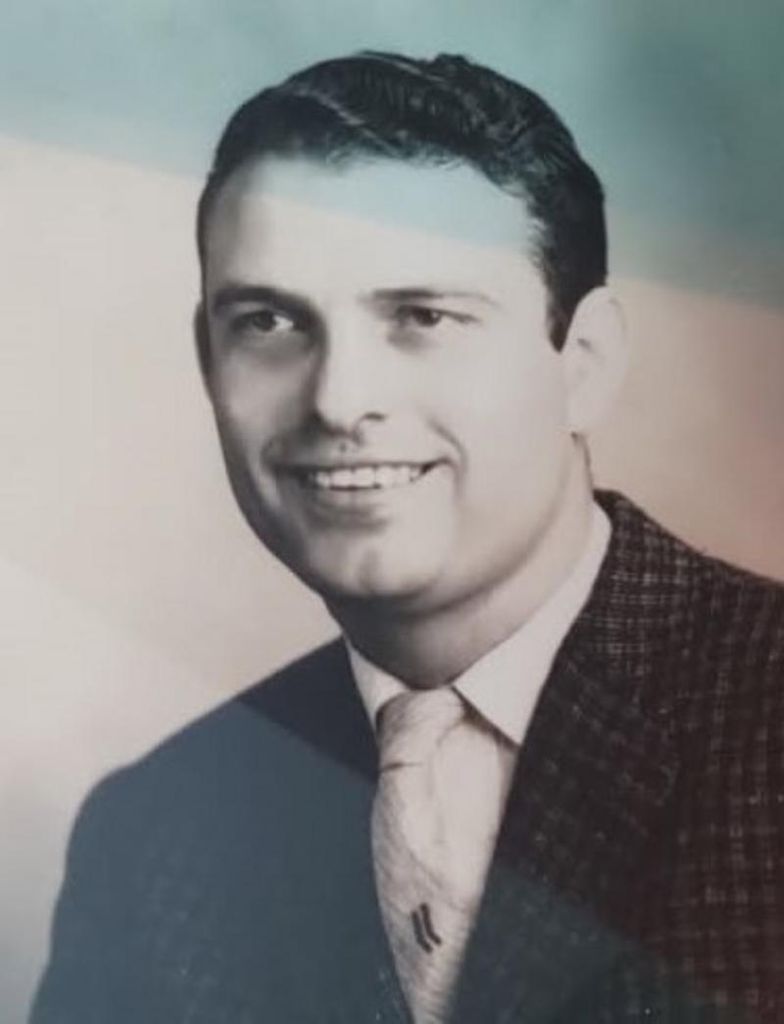 Oscar Hall Profile Photo