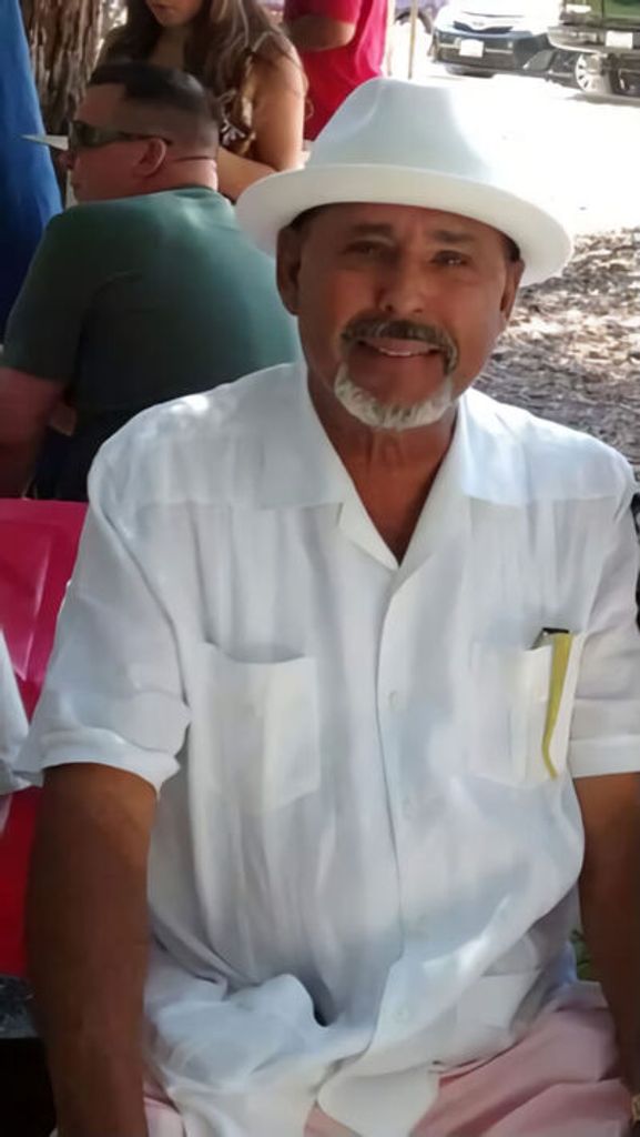 Marcelino Rosado Profile Photo