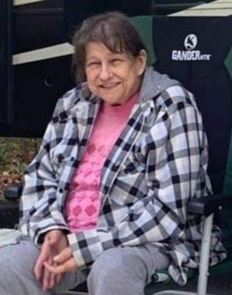 Patricia Oleva (Viles)  Sutton Profile Photo