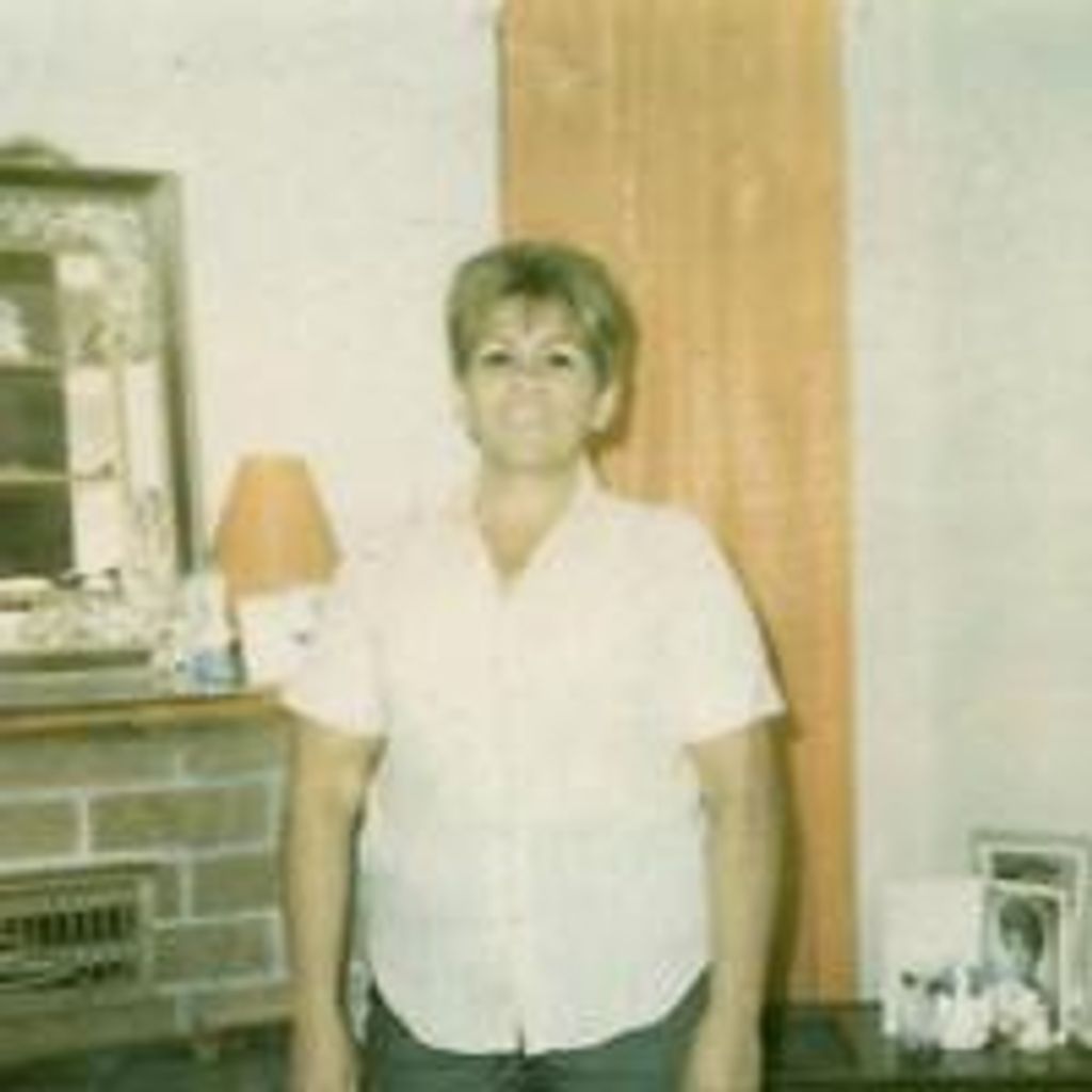Linda R. Diaz