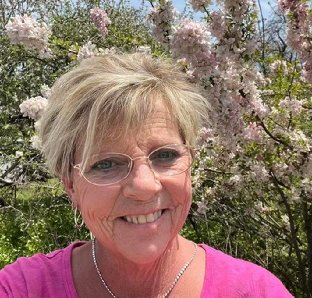 Crystal Susan Davis Profile Photo