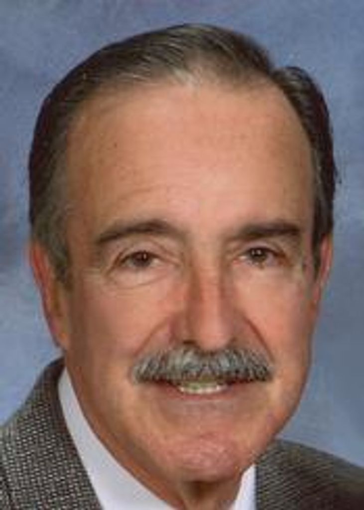 Luis M. Ramos