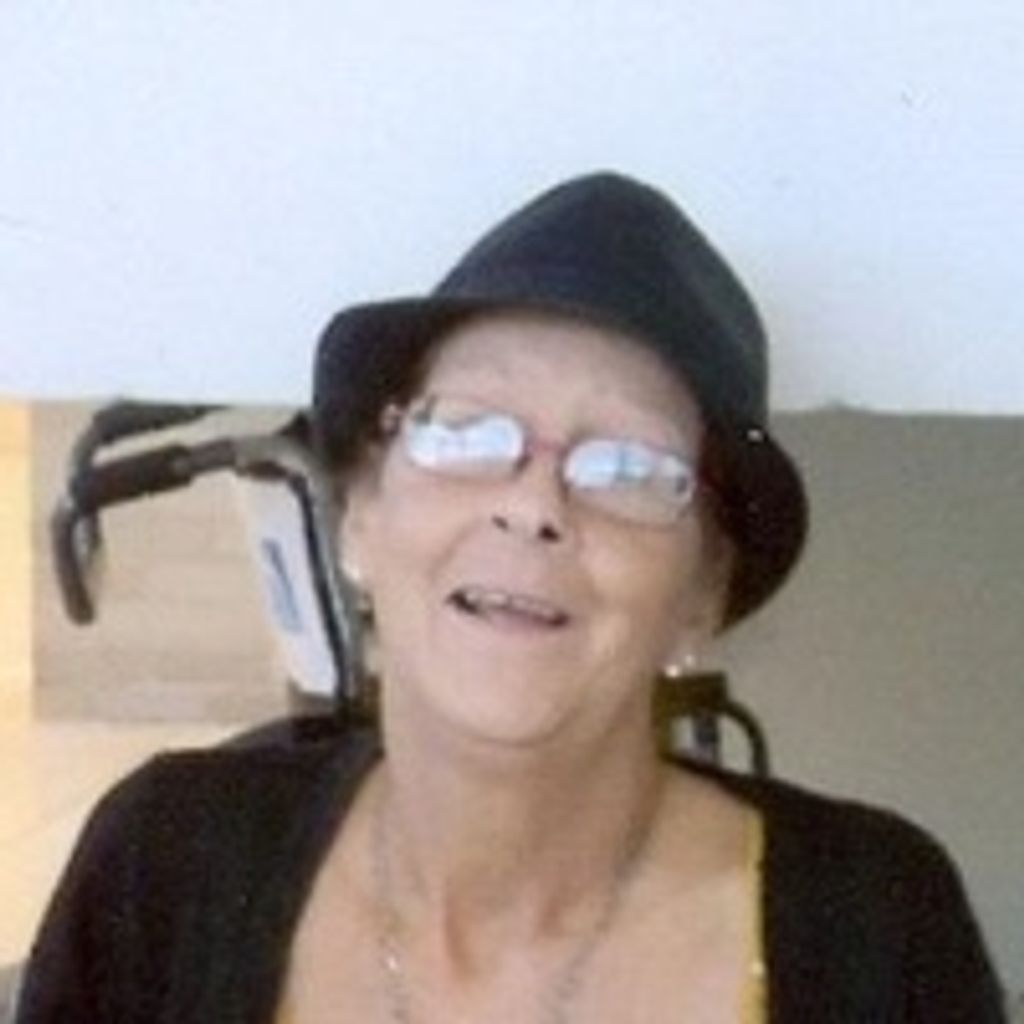 Julie Anne Segroves
