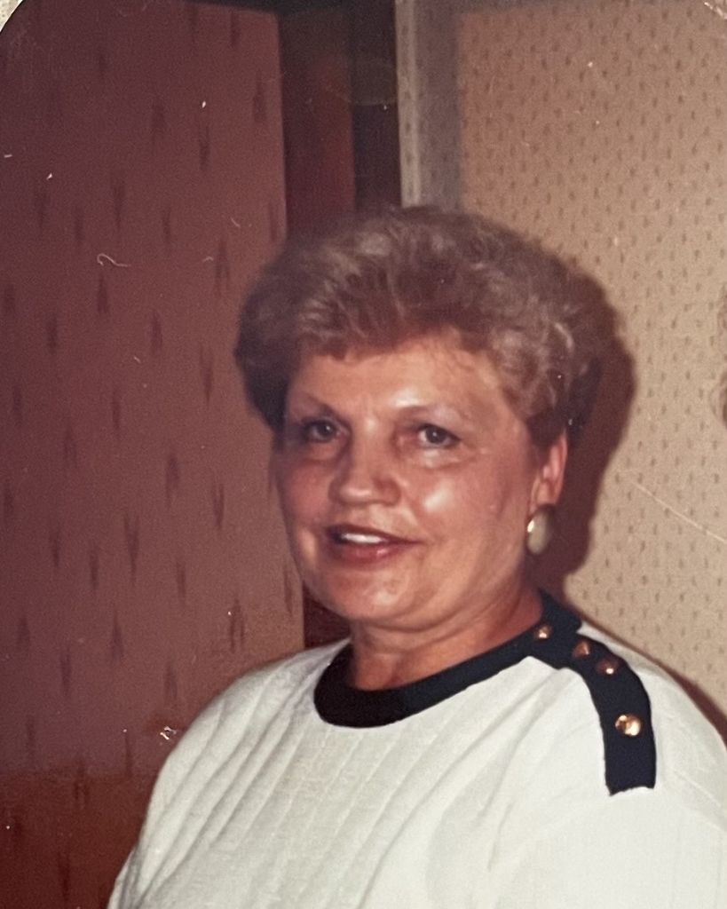 Joyce Petersen Profile Photo