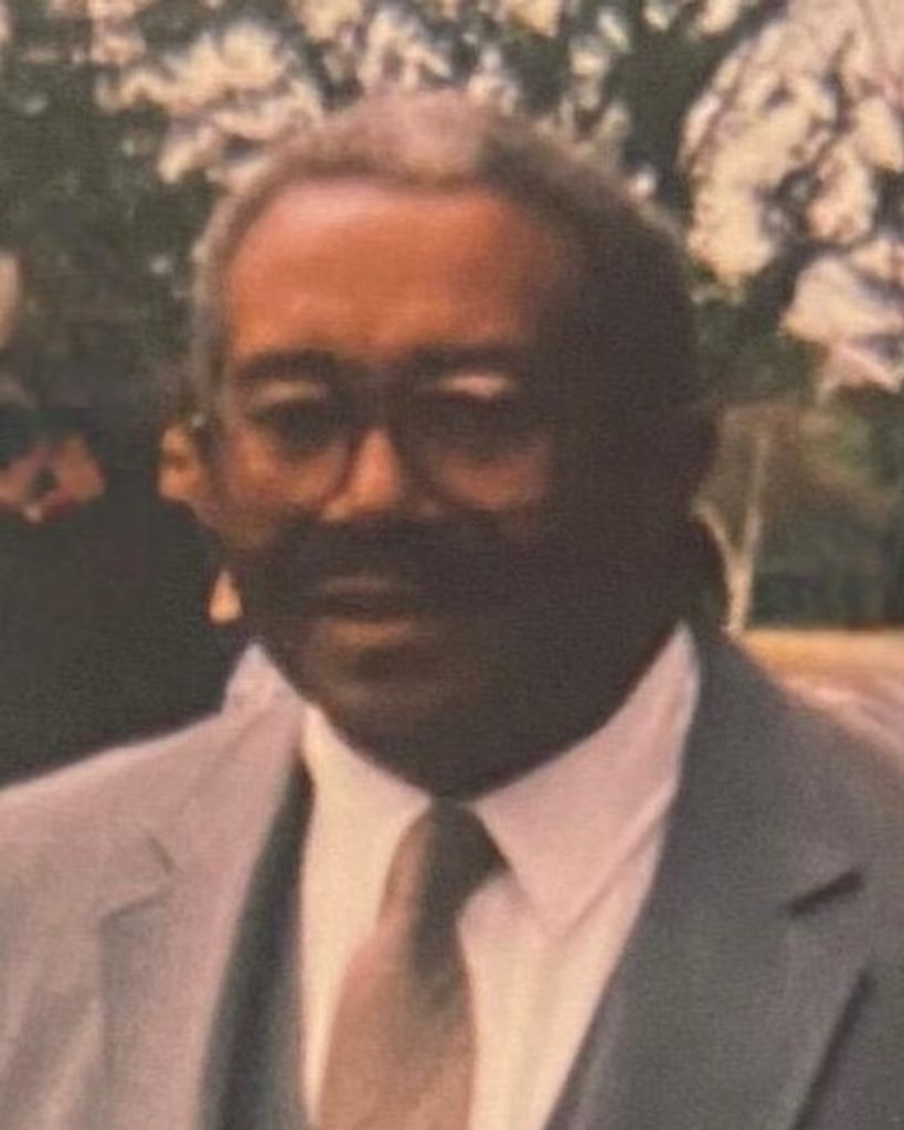 Cleveland Webb Profile Photo