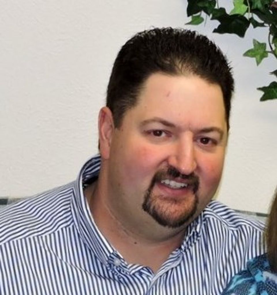 Thomas  D. Bonavida