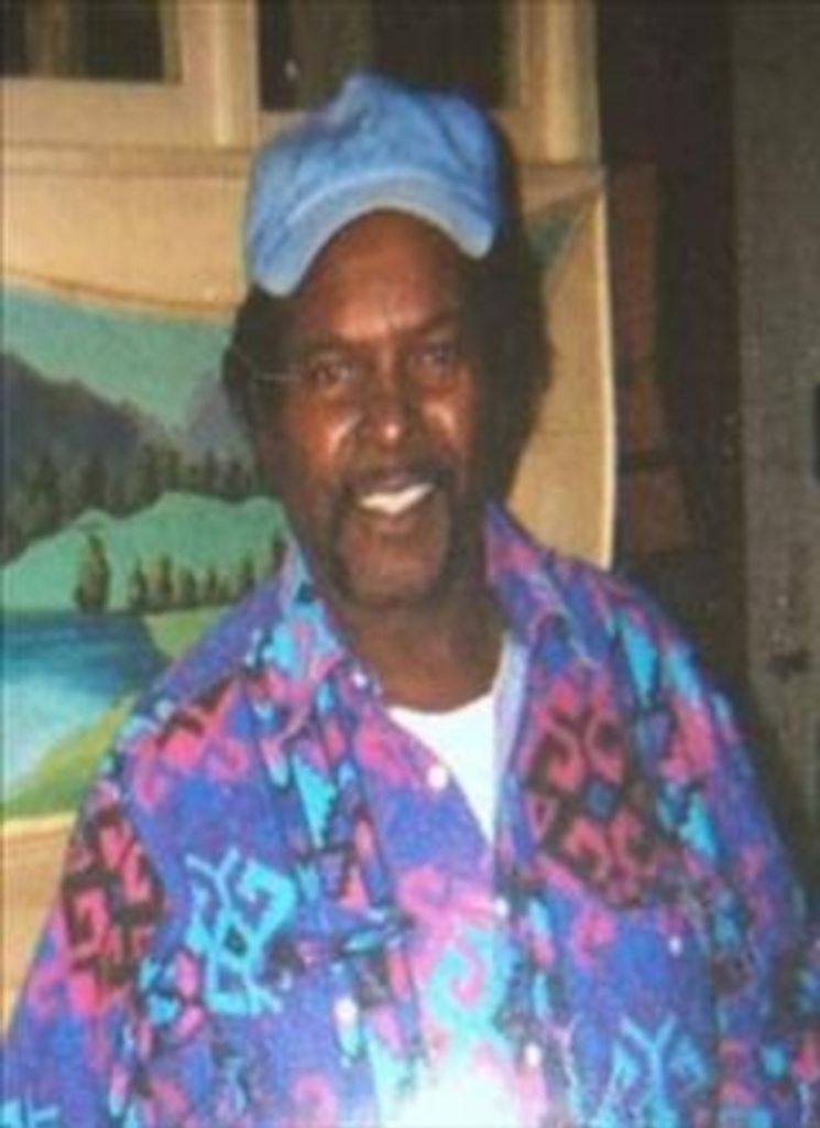Thomas Ellis Profile Photo