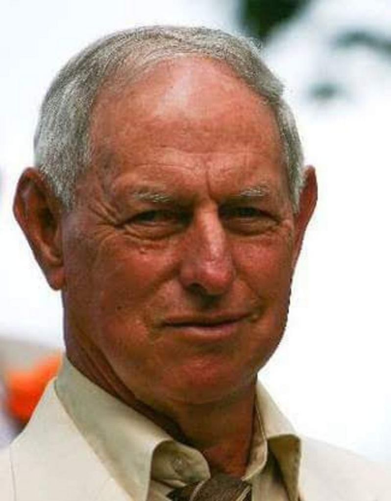 Earl Dean Hackler Profile Photo