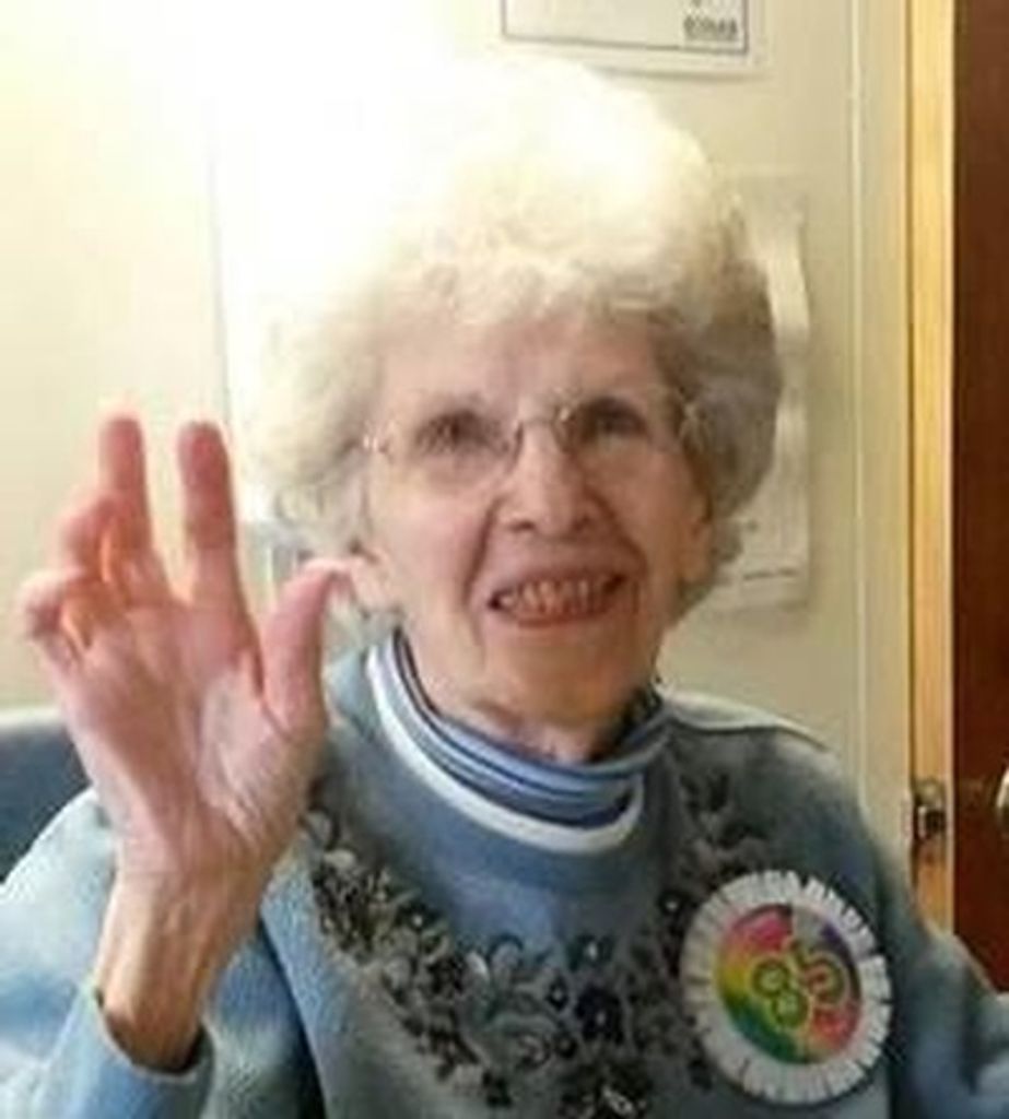 Loretta Mae Hatt