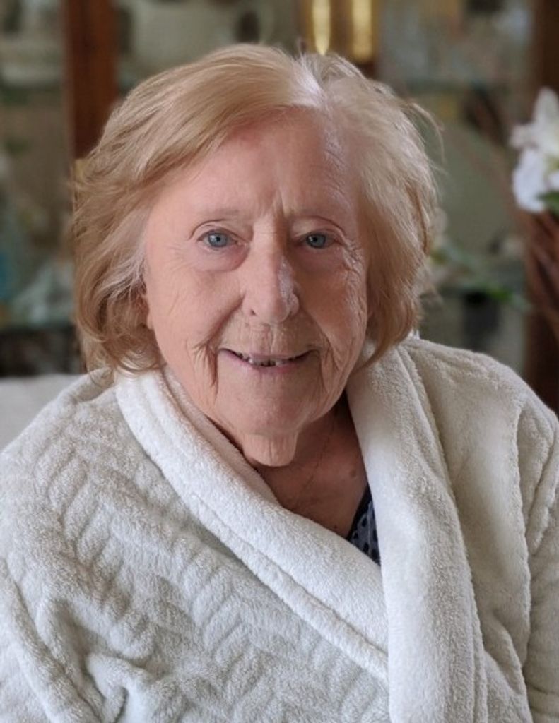 Rosemary Thomas Profile Photo