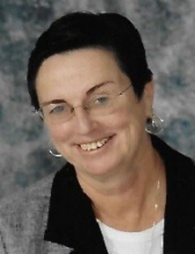 Genevieve Ginger R. Bieniek