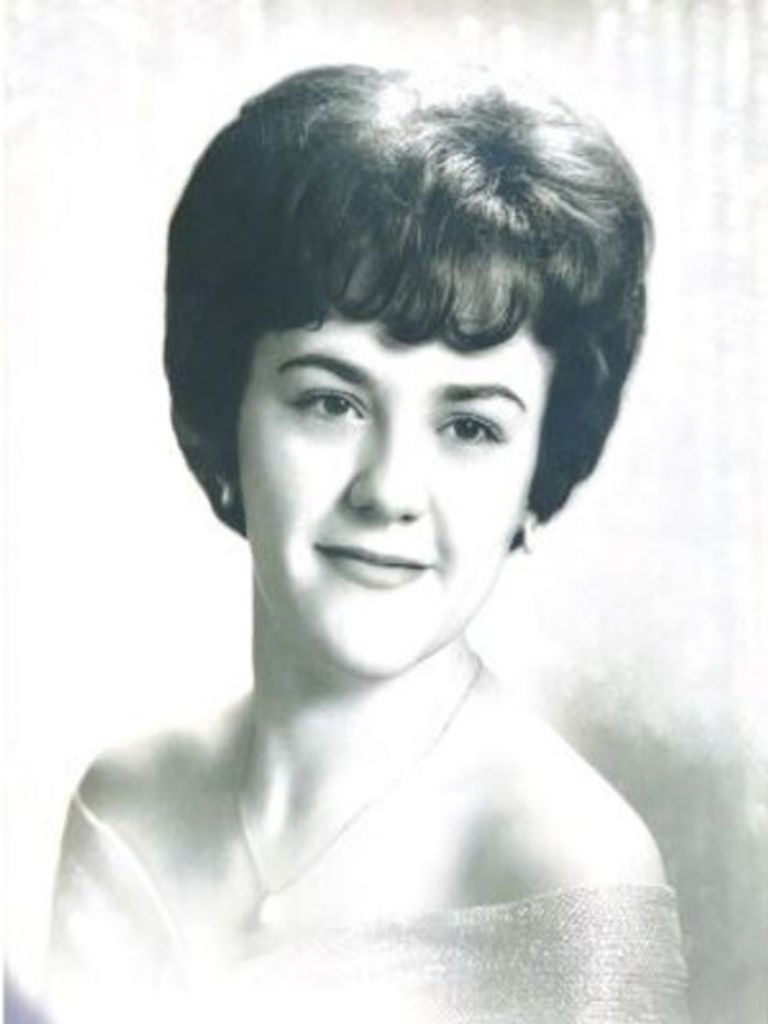 Leova Jacobs Carrasco Profile Photo