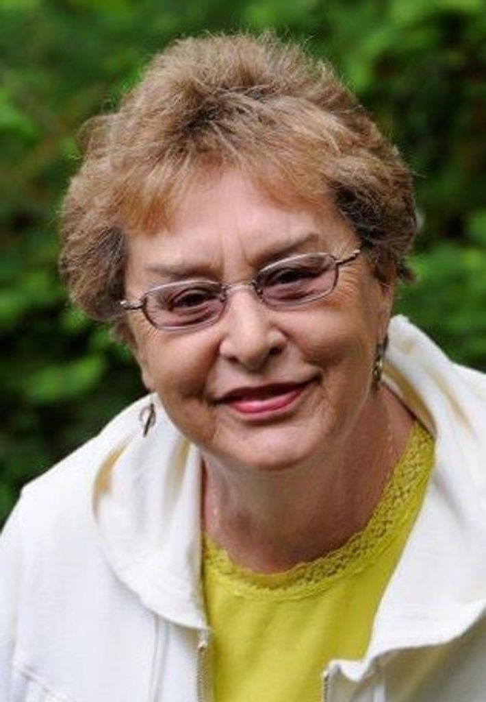 Rose Wrolstad Profile Photo
