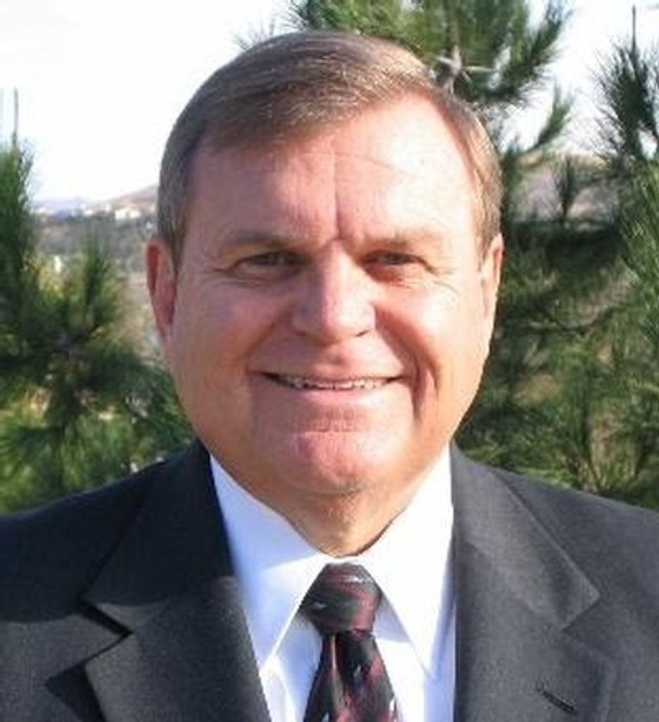 Robert James Leenhouts