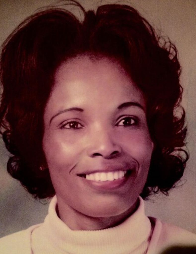 Mary Louise Riggins Profile Photo