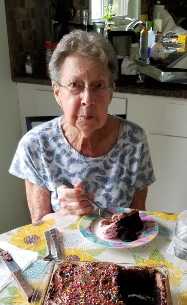 Delores Lee